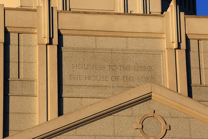  Close-up of temple inscription “Holiness to the Lord, The House of the Lord,” reinforcing President Russell M. Nelson’s temple teachings on covenants and holiness.