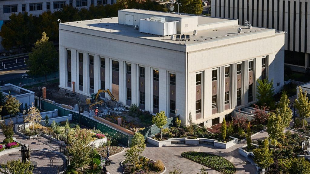 Renovation continues at the Relief Society Building on Temple Square, where crews are constructing a new accessible entrance and updated landscaping as part of the Church’s ongoing Salt Lake Temple renovation project.