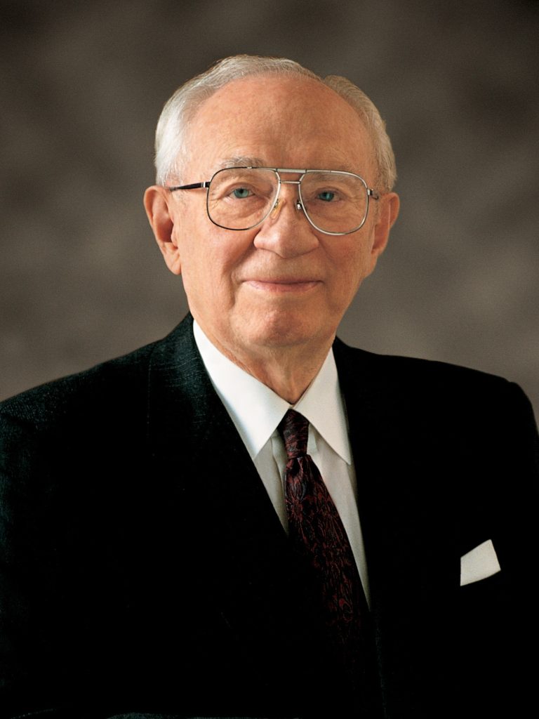 Portrait of President Gordon B. Hinckley, who established the Perpetual Education Fund to help Latter-day Saints gain education, employment, and long-term self-reliance.