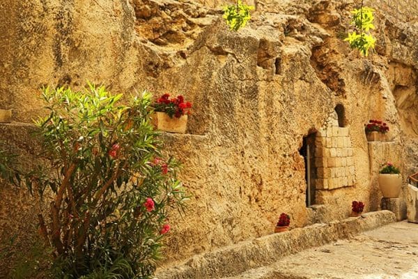 Garden Tomb in Jerusalem symbolizing Easter and the Resurrection of Jesus Christ discussed in Meridian Magazine Podcast with Bruce C. Hafen about the Atonement of Jesus Christ.