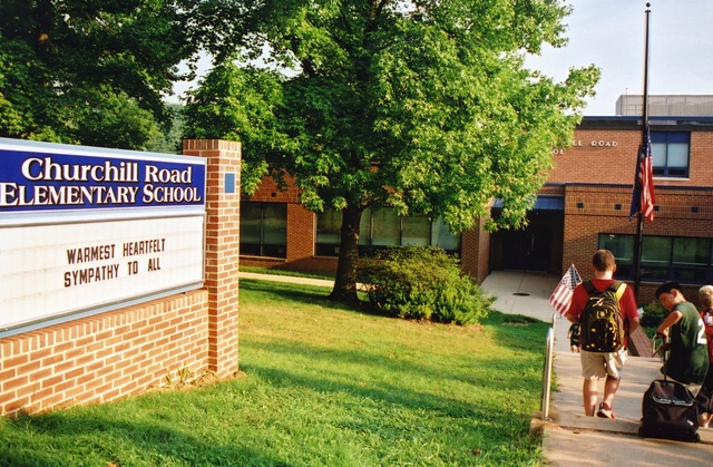 Johnson_churchillsign