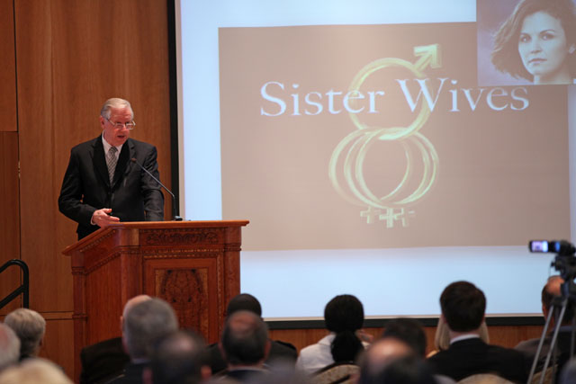 Interior Photo 0004 Cover 120417