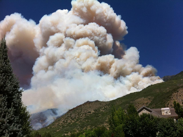 Alpinefire beforeitcrestedthesaddle