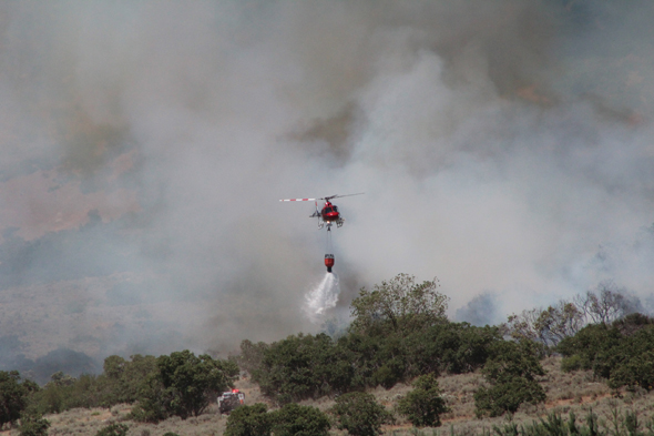 Alpinefire helicopter-mancannotputoutafire