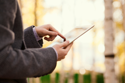 IpadWithHand