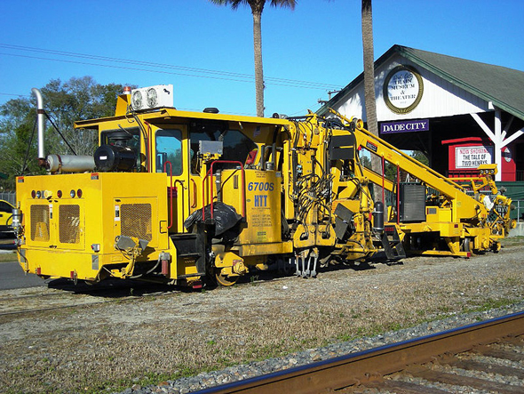 2 ballast tamper