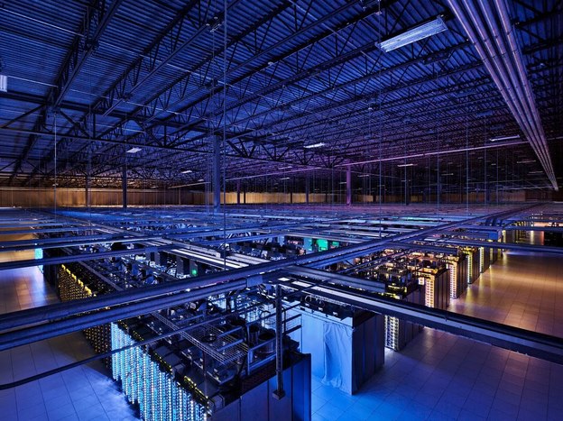 1b - google data center