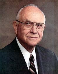 Elder David B. Haight: Joy in Lifting Others - Meridian Magazine ...